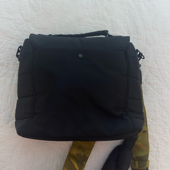 IHKWIP Shawn Killinger Couture Crossbody With Two Straps Black - Picture 6 of 11